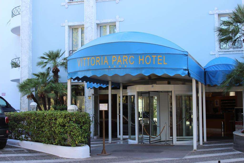 Vittoria Parc Hotel Bari Exterior foto